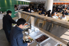 한전기술, 구내식당 휴무제 시행…지역상권 진작