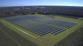 中 2년만에 태양광 강국으로…세계최대 태양광발전소 건설中
