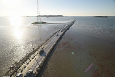 하루 두 번 바닷물이 갈라지는 ‘모세의 기적’… 바다와 예술이 만난 ‘제부도’