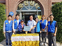 안성시 우주공업사 김학균 대표 사랑의 물품 전달