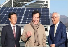 이낙연 총리, 충북 태양광·바이오밸리 방문…근로자 격려, 지원 약속