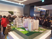 [에경|부동산] 광명뉴타운 첫 브랜드단지 GS건설·두산건설 광명 에코 자이위브 견본주택에 3만여명 운집