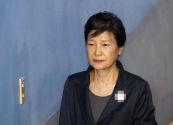 박근혜 오늘 ‘옥중조사’ 응할까…부장검사 직접 구치소로