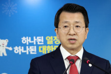 [상보] 북한, 금강산 합동문화공연 취소 일방통보, 정부 유감 표명