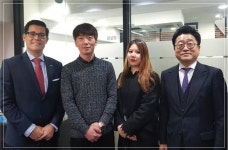 웨이브히어링 영등포센터, 스타키보청기 대표이사 및 아태지역총괄 미국본사 부사장 방문