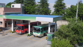 서울시 CNG 시내버스를 전기차로 바꾼다고?…업계 ‘멘붕’