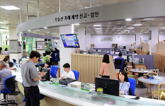 새 단장한 화성시청 민원실, 더욱 편리하게 이용하세요!