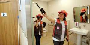 서울시, 공공화장실 인력 8000명 투입해 ‘몰카안심구역’ 만든다