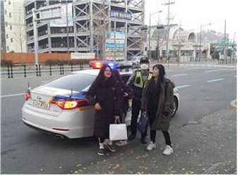 광주경찰, 수험생 14명 시험장까지 긴급 수송