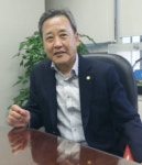 [인터뷰] 홍성민 신임 태양광산업협회 회장 한국 태양광산업, 中과 불공정 경쟁…정부 지원 확대 필요