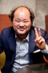 [SW포토] TEN2 김상호, 첫 방송 본방사수!
