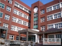 대안학교 학생을 문제아,깡패로 집단민원에 눈쌀