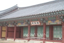 한(恨) 서린 삶을 산 어린 단종 임금이 누운 영월땅