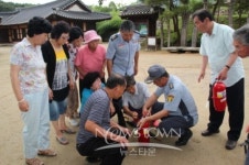 송악전담의용소방대, 외암민속마을 소화기 전달