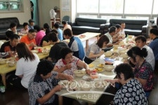 동일하이빌아파트 부녀회,삼계탕나눔봉사