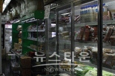 서문시장 상인들 발끈..대형 식자재마트 배후는?
