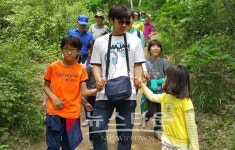 호저초 함께 가요 선생님! 같이 가자 얘들아!