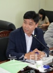 아산시의회 황재만의원, 이마트앞 횡단보도 만들어라