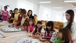 인제군 다문화지원센터 송편만들기 사랑 나눔행사