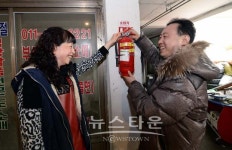 동대문구 10개 전통시장 196개 점포 소화기 설치 완료