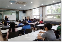 내장상동 주민자치센터, 원어민과 함께하는 생활영어 교실운영