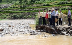 조길형 충주시장, 긴급하게 호우피해 현장 방문