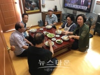 평택 신장1동 지역사회보장협의체, 자매결연 경로당에 복달임 봉사