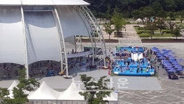 충주시, 충주세계무술공원 야외 물놀이장 무더위 쉼터 역할 톡톡