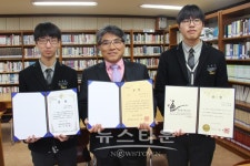 아산고등학교,제48회 한민족통일문예제전에 송식교사와 학생 나란히 입상