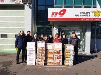 인제 서화면 사회단체 지역 내 경로당 찾아 나눔 봉사 전개