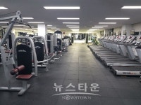 하동 국민체육센터 체력단련장 새 단장
