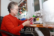 인제 아름다운 재능기부 헌 옷을 새 옷처럼 만들며 행복 나눠요