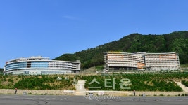 인제 스피디움에 동계올림픽 북한 응원단등 체류