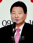 안상수 창원시장, 유통서비스 여성 근로자의 근무환경 개선에 나서다.