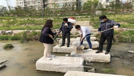 양주시 드론을 이용 모기유충 방제에 적극 나선다
