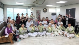 예인집단 아라한의 광대의 재주,