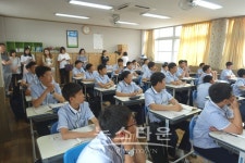 아산중학교, 학부모 대상 배움 중심 수업공개의 날 운영