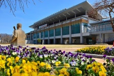 신록이 우거진 인제, 박물관 나들이 오세요!