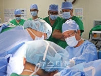 순천향대천안병원 흉부외과 이승진 교수, 브라질 의사들에게 오목가슴 교정술 전수