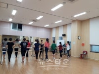 의왕 청계종합사회복지관, 스트레칭 발레 강좌 인기
