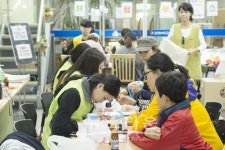 지역주민과 함께 나누는 희망나래바자회 희망팜