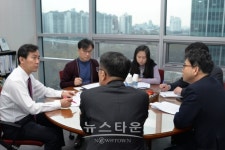 김영우(자유한국당의원),국토교통부와 제2경춘국도외 가평·포천 도로사업 진행논의