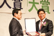 강종옥 비오신코리아(주) 대표, 2019 대한민국을 빛낸 한국인상, 보건의료발전 대상 수상