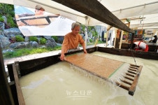 원주 한지문화제 첫날 행사장 둘러보기