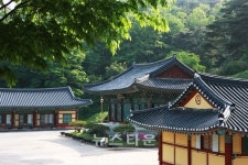 오랜 역사 간직한 당진의 사찰로 떠나는 여행