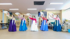 강원 사회복지협의회 찾아가는 민요, 무용 공연봉사 진행