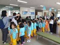 원주시 문막읍 새마을회 6월 보훈의 달 맞이 태극기 나눔 행사 펼쳐