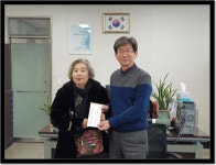 원주기업도시 라온프라이빗아파트 입주민과 경로당, 희망2020나눔캠페인 이웃돕기성금 전달