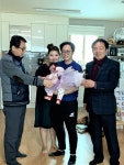 여주시 점동면, 출산 100일 선물 전달··· 여주시 출산장려 기여