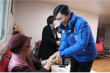 김민철예비후보, 신곡동 노인정 방문